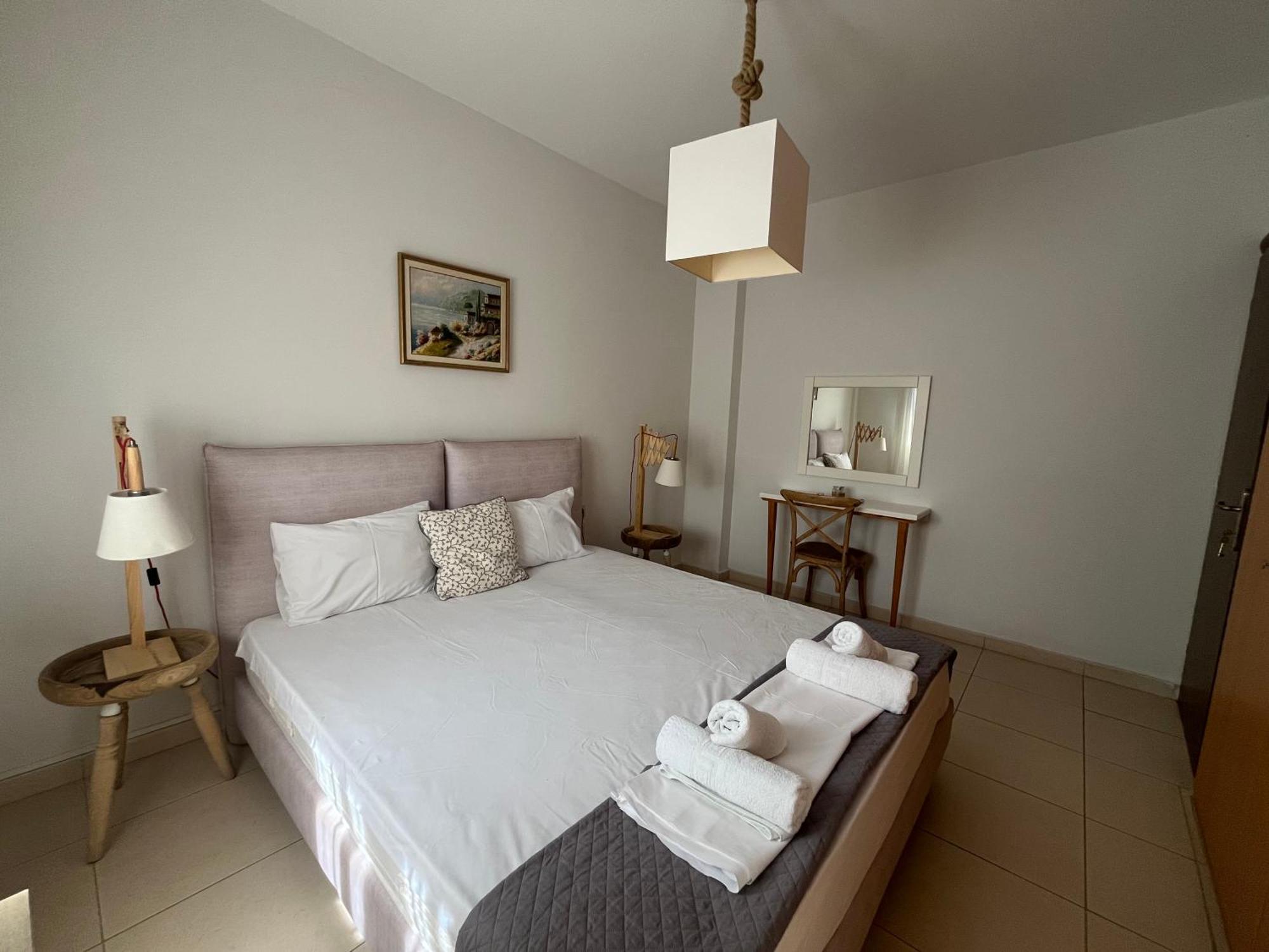 The Beach House - Apartments & Studios (Adults Only) أفيتوس المظهر الخارجي الصورة
